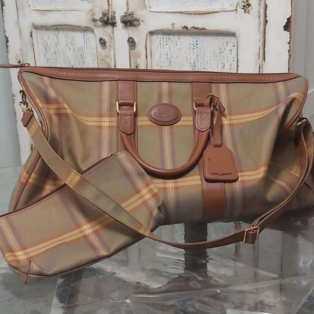 BURBERRY overnight bag